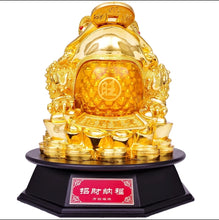 Load image into Gallery viewer, Chinese Feng Shui Good Fortune Wealth Lucky Gold Money Toad Statue Home/Office Decor Sculpture Craft Living Room TV Cabinet Fortune Ornament Housewarming Gift