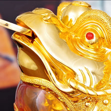 Load image into Gallery viewer, Chinese Feng Shui Good Fortune Wealth Lucky Gold Money Toad Statue Home/Office Decor Sculpture Craft Living Room TV Cabinet Fortune Ornament Housewarming Gift