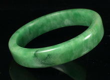Load image into Gallery viewer, 10% OFF- 50/51/52mm Certified Natural Jadeite Emerald A*Jade HandCarved Lucky Jade Bangle A163