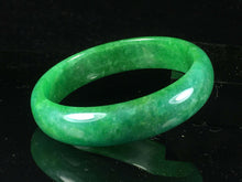 Load image into Gallery viewer, 10% OFF- 58/59/60mm Certified Natural Jadeite Emerald A Jade HandCarved Lucky Bracelet Bangle GX791