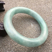 Load image into Gallery viewer, 56-58mm Certified Natural Lavender Jadeite Emerald A Jade HandCarved Round Bangle GX3644 with Gift Box