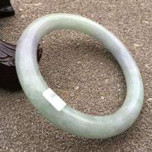 Load image into Gallery viewer, 55-57mm Certified Natural Lavender Jadeite Emerald A Jade HandCarved Round Bangle HA0853 with Gift Box