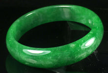 Load image into Gallery viewer, 10% OFF- 57/58/59mm Certified Jadeite Emerald A Jade HandCarved Lucky Bracelet Bangle GX877