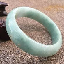 Load image into Gallery viewer, 10% OFF- 57/58/59mm Certified Natural Lavender Light Green Jadeite Emerald A Jade HandCarved Lucky Bracelet Bangle GX381