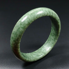 Load image into Gallery viewer, 57-59mm Certified Natural Jadeite Emerald A Jade HandCarved Bracelet Bangle JK3354 with Gift Box
