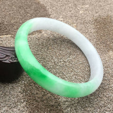 Load image into Gallery viewer, 57-59mm Certified Natural White Green Jadeite Emerald A Jade HandCarved Bracelet Bangle GX3229 with Gift Box