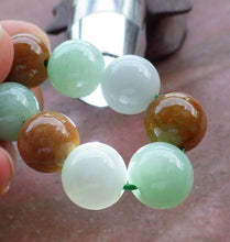 Load image into Gallery viewer, 55-63mm Certified Natural Jadeite Emerald A Jade Stretchy-Bracelet HL7307 with Gift Box