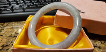 Load image into Gallery viewer, 55/56/57mm Certified Natural Lavender Jadeite Emerald A*Jade Handcarved Lucky Round Bangle A658