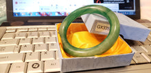 Load image into Gallery viewer, 10% OFF- 58/59/60mm Certified Natural Jadeite Emerald A*Jade HandCarved Lucky Round Bracelet Bangle GX3352