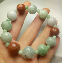 Load image into Gallery viewer, 55-63mm Certified Natural Jadeite Emerald A Jade Carved 12mm Beads Stretchy-Bracelet A6417 with Gift Box