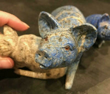 Load image into Gallery viewer, 6.5''L- Vintage Chinese Natural Antique Exquisite Lapis Lazuli HandCarved Sculpture Mother Sow &amp; Piglets with Glass Eyes- Signed/Tag