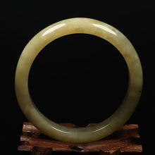 Load image into Gallery viewer, 10% OFF- 57/58/59mm Certified Natural Yellow Gold Emerald Xiu Jade*A Handcarved Bangle VV6049