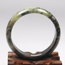 Load image into Gallery viewer, 10% OFF- 58/59/60mm Certified Natural Multi-Color Emerald Xiu Jade*A Handcarved Lucky Bracelet Bangle VV6108