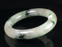 Load image into Gallery viewer, 10% OFF- 57/58/59mm Certified Natural Lavender 3 Color Jadeite Emerald A*Jade HandCarved Lucky Jade Round Bangle A094