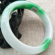 Load image into Gallery viewer, 56/57/58mm Certified Natural Jadeite Emerald A*Jade HandCarved Lucky Bracelet Bangle Z330