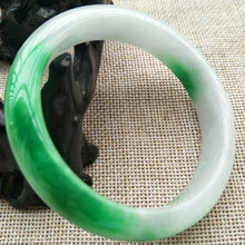 Load image into Gallery viewer, 56/57/58mm Certified Natural Jadeite Emerald A*Jade HandCarved Lucky Bracelet Bangle Z330