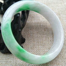 Load image into Gallery viewer, 10% OFF- 57/58/59mm Certified Natural Jadeite Emerald A*Jade HandCarved Lucky Bracelet Bangle Z328