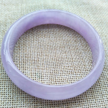 Load image into Gallery viewer, 10% OFF- 57/58/59mm Certified Natural Jadeite Emerald A*Jade HandCarved Lucky Bracelet Bangle Z631