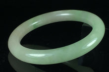 Load image into Gallery viewer, 10% OFF- 55/56/57mm Certified Natural Lavender 3 Color Jadeite Emerald A*Jade HandCarved Lucky Jade Round Bangle A144