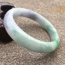 Load image into Gallery viewer, 10% OFF- 57/58/59mm Certified Natural Jadeite Emerald A*Jade HandCarved Bracelet Bangle X605