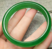 Load image into Gallery viewer, 54-56mm Certified Natural Icy Green Jadeite Emerald A Jade HandCarved Bangle A1940 with Gift Box