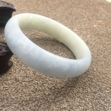 Load image into Gallery viewer, 54/55/56mm Certified Natural Lavender Jadeite Emerald A*Jade HandCarved Lucky Bracelet Bangle GX318