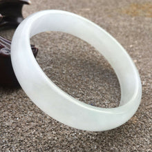 Load image into Gallery viewer, 10% OFF- 57/58/59mm Certified Natural Lavender White Jadeite Emerald A*Jade HandCarved Lucky Bracelet Bangle GX444