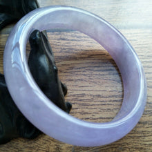 Load image into Gallery viewer, 56/57/58mm Certified Natural Lavender Jadeite Emerald A*Jade HandCarved Lucky Bracelet Bangle F107