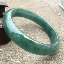 Load image into Gallery viewer, 10% OFF- 58/59/60mm Certified Natural Oily Green Jadeite Emerald A*Jade HandCarved Lucky Bracelet Bangle x3281