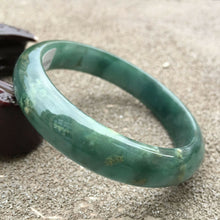Load image into Gallery viewer, 10% OFF- 58/59/60mm Certified Natural Oily Green Jadeite Emerald A*Jade HandCarved Lucky Bracelet Bangle x3282