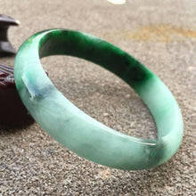 Load image into Gallery viewer, 10% OFF- 58/59/60mm Certified Natural Lavender Green Jadeite Emerald A*Jade HandCarved Lucky Jade Bangle GX326