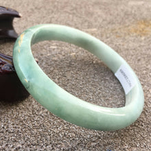 Load image into Gallery viewer, 10% OFF- 60/61/62mm Certified Natural Lavender Green Jadeite Emerald A*Jade HandCarved Lucky Bracelet Bangle GX070