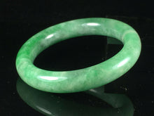 Load image into Gallery viewer, 10% OFF- 57/58/59mm Certified Natural Jadeite Emerald A Jade HandCarved Lucky Round Bracelet Bangle GX778