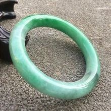 Load image into Gallery viewer, 55-57mm Certified Natural Green Jadeite Emerald A Jade HandCarved Round Bracelet Bangle GX3032 with Gift Box