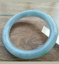 Load image into Gallery viewer, 60/61/62mm Certified Natural Lavender Jadeite Emerald A Jade HandCarved Round Bracelet Bangle A660