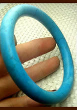 Load image into Gallery viewer, 59/60/61mm Certified Natural Blue Turquoise HandCarved Round Bracelet Bangle A1940