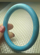 Load image into Gallery viewer, 59/60/61mm Certified Natural Blue Turquoise HandCarved Round Bracelet Bangle A1940