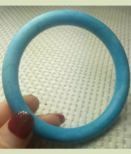 Load image into Gallery viewer, 59/60/61mm Certified Natural Blue Turquoise HandCarved Round Bracelet Bangle A1940
