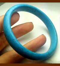 Load image into Gallery viewer, 58/59/60mm Certified Natural Blue Turquoise HandCarved Bracelet Bangle A1940