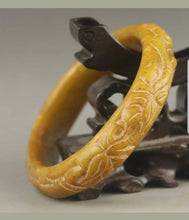 Load image into Gallery viewer, 59/60/61mm Certified Natural Red Yellow Jadeite Emerald A Jade HandCarved Flower Bracelet Bangle A1940