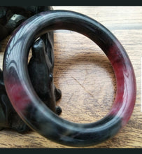 Load image into Gallery viewer, 54/55/56mm Certified Natural Red Xiu Emerald A Jade HandCarved Round Bracelet Bangle Z002