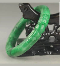 Load image into Gallery viewer, 57/58/59mm Certified Natural Green Jadeite Emerald A Jade HandCarved Dragon Round Bracelet Bangle A-90