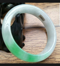 Load image into Gallery viewer, 57/58/59mm Certified Natural Jadeite Emerald A*Jade HandCarved Bangle H657