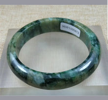 Load image into Gallery viewer, 55/56/57mm Certified Natural Jadeite Emerald A*Jade HandCarved Bangle Z4696