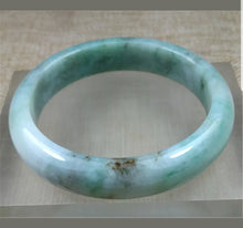 Load image into Gallery viewer, 57/58/59mm Certified Natural Jadeite Emerald A*Jade HandCarved Bangle X1436