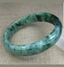 Load image into Gallery viewer, 59/60/61mm Certified Natural Jadeite Emerald A*Jade HandCarved Bangle Z3208
