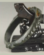 Load image into Gallery viewer, 56/57/58mm Certified Chinese Antique Natural Jadeite Emerald A*Jade HandCarved Lucky Double Dragons Bangle X1940