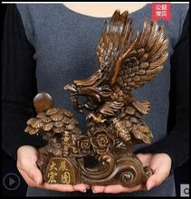 Load image into Gallery viewer, Chinese Feng Shui Lucky Wealth Eagle Home/Office Decor Sculpture Craft Living Room TV Cabinet Fortune Ornament Housewarming Gift