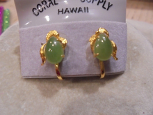 Load image into Gallery viewer, Certified Natural Jadeite Emerald A Jade HandCarved Pair of Lucky Jade Earrings with Gift Box