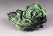Load image into Gallery viewer, 4.5'' L-Chinese Genuine Natural Hand Carved Dushan Jade Lucky Cabbage 2933
